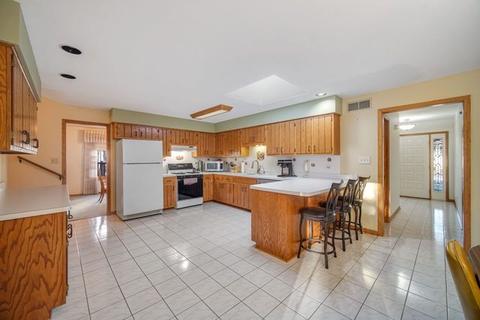 1480 Wayne Dr, Crete, IL 60417 photo 6
