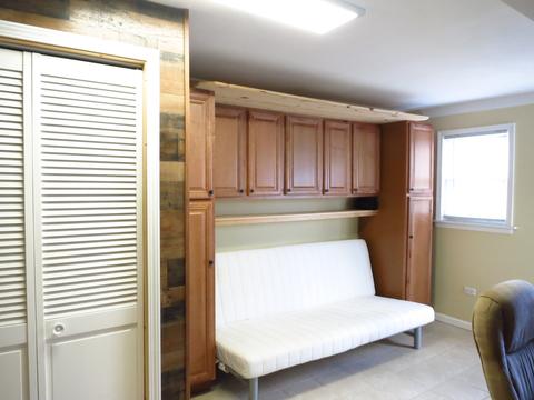 8809 Robin Dr, Des Plaines, IL 60016 photo 19