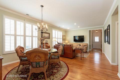 2531 Rolling Rdg, Elgin, IL 60124 photo 6