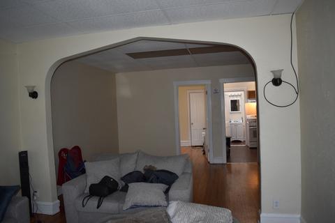 6 N State St, Elgin, IL 60123 photo 14