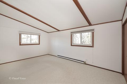 8415 Norris Ln, Capron, IL 61012 photo 10