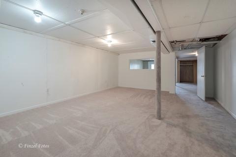 8415 Norris Ln, Capron, IL 61012 photo 17