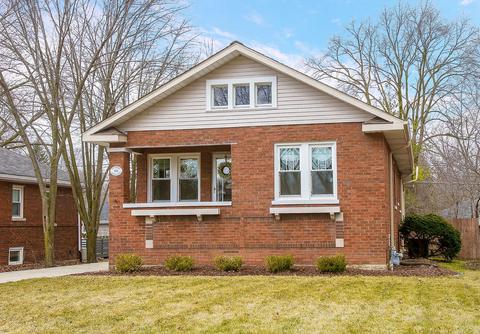 906 Webster Ave, Wheaton, IL 60187 photo 1