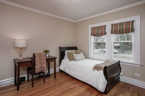 906 Webster Ave, Wheaton, IL 60187 photo 14
