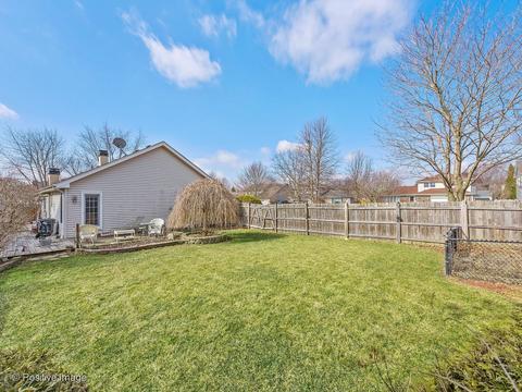 835 Faith Ln, Bartlett, IL 60103 photo 17