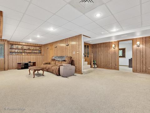 835 Faith Ln, Bartlett, IL 60103 photo 13