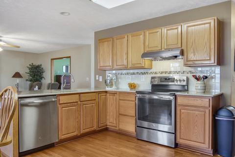 1100 Kings Mill Rd, Normal, IL 61761 photo 8