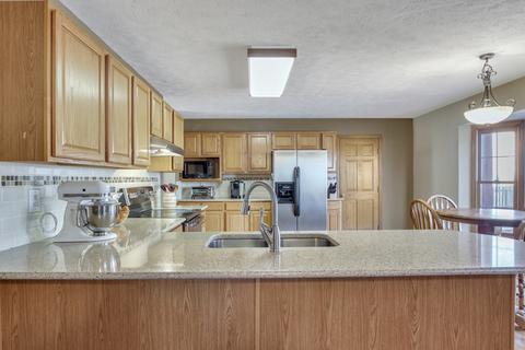 1100 Kings Mill Rd, Normal, IL 61761 photo 11