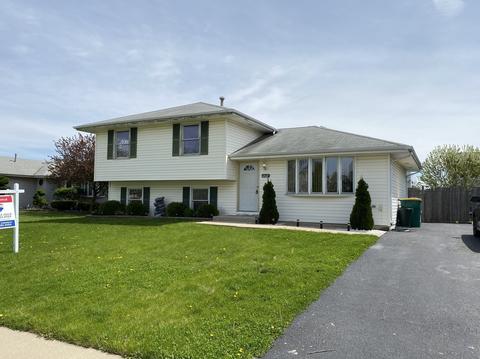 1808 Winger Dr, Plainfield, IL 60586 photo 1