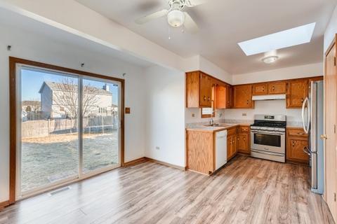 1808 Winger Dr, Plainfield, IL 60586 photo 10