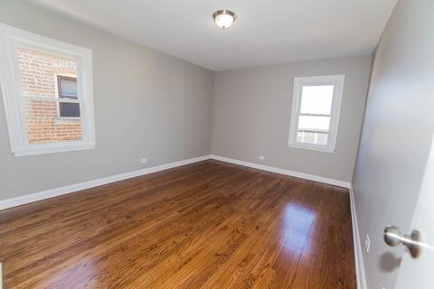 3534 W 71st Pl, Chicago, IL 60629 photo 5