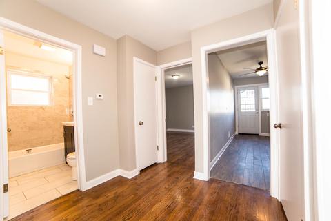 3534 W 71st Pl, Chicago, IL 60629 photo 3