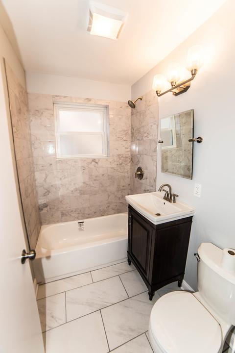 3534 W 71st Pl, Chicago, IL 60629 photo 8