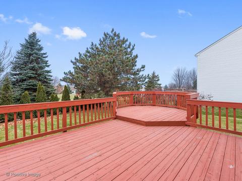 492 Knoll Crest Dr, Bartlett, IL 60103 photo 19