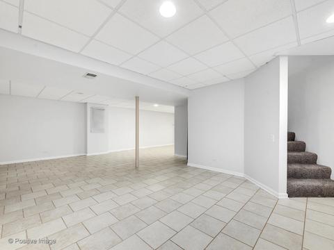 492 Knoll Crest Dr, Bartlett, IL 60103 photo 18