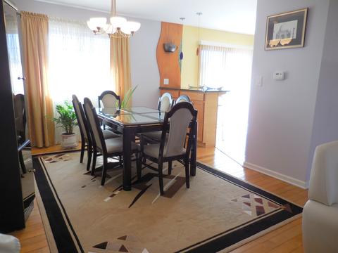 1215 Freeman Rd, Hoffman Estates, IL 60192 photo 8