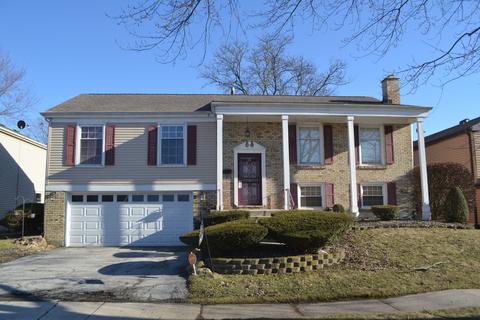 17619 Stonebridge Dr, Hazel Crest, IL 60429 photo 1