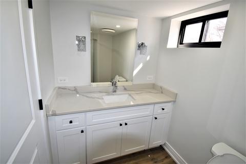135 Iris Rd, Darien, IL 60561 photo 26