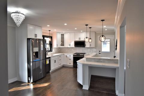 135 Iris Rd, Darien, IL 60561 photo 5