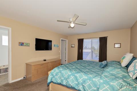5414 Glenbrook Trl, Mchenry, IL 60050 photo 13