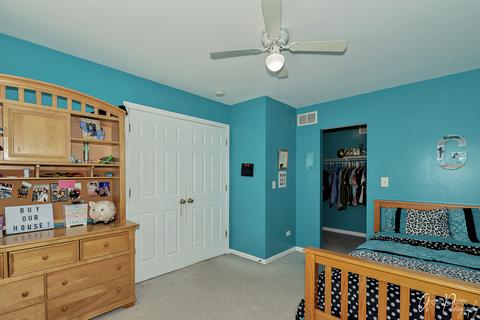 5414 Glenbrook Trl, Mchenry, IL 60050 photo 17