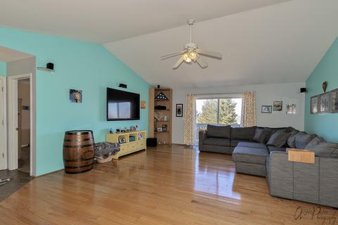 5414 Glenbrook Trl, Mchenry, IL 60050 photo 8