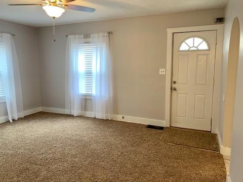 903 E Washington St, Pontiac, IL 61764 photo 5