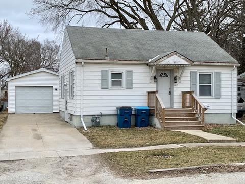 903 E Washington St, Pontiac, IL 61764 photo 1