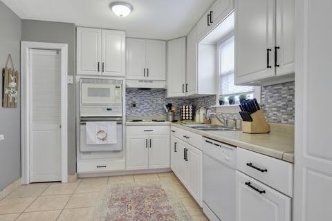 1825 E Lafayette St, Bloomington, IL 61701 photo 7
