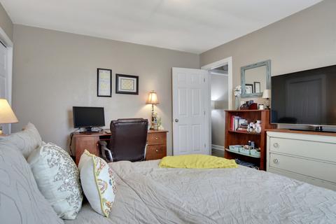 1825 E Lafayette St, Bloomington, IL 61701 photo 18