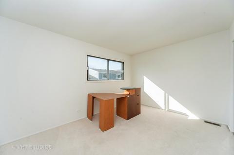 408 Harmony Dr, Wheeling, IL 60090 photo 8