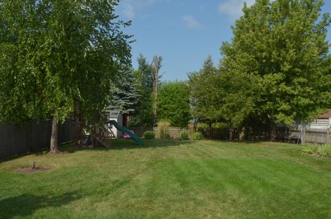 1220 Umbdenstock Rd, Elgin, IL 60123 photo 24
