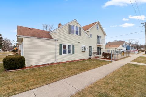 9100 Bartlett Ave, Brookfield, IL 60513 photo 1