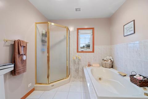 9100 Bartlett Ave, Brookfield, IL 60513 photo 12