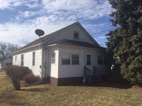 301 Richards St, Oglesby, IL 61348 photo 1