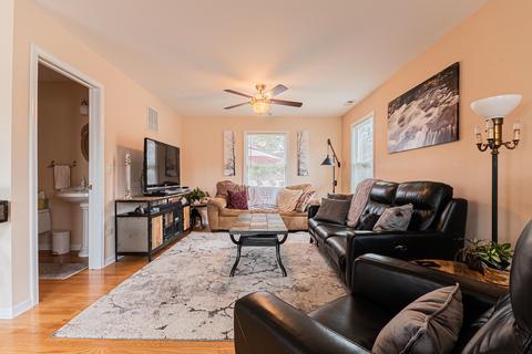 3605 Bluebird Ln, Rolling Meadows, IL 60008 photo 7