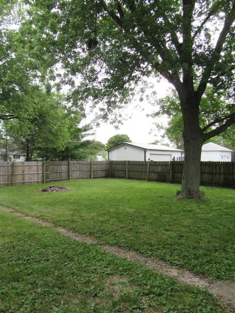 400 W Jefferson St, Danforth, IL 60930 photo 4