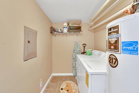 509 E Beardsley Ave, Champaign, IL 61820 photo 10