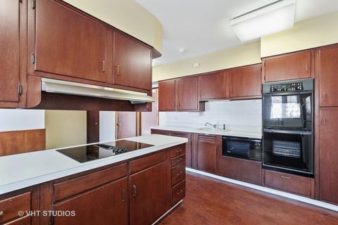 985 Elm Ridge Dr, Glencoe, IL 60022 photo 10