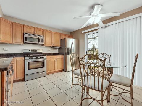 4650 N Sapphire Dr N, Hoffman Estates, IL 60192 photo 7