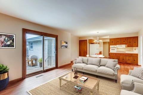 734 N 10th Ave, Addison, IL 60101 photo 14