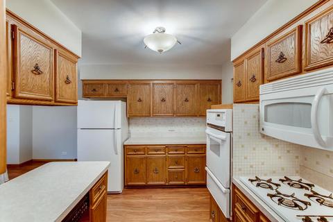 734 N 10th Ave, Addison, IL 60101 photo 8