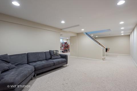 2031 Burnham Pl, Wheaton, IL 60189 photo 25