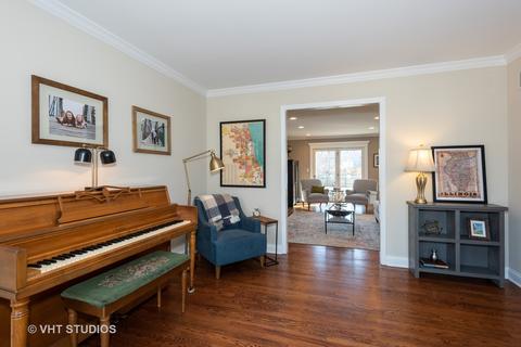 2031 Burnham Pl, Wheaton, IL 60189 photo 8