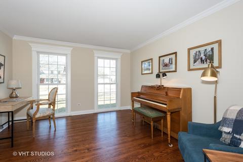 2031 Burnham Pl, Wheaton, IL 60189 photo 9