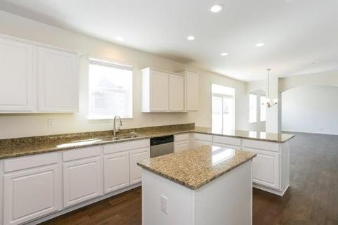 16942 S Lucas Dr, Plainfield, IL 60586 photo 5