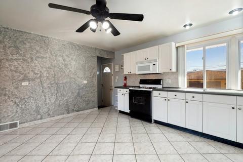 657 W Willow Gln, Addison, IL 60101 photo 8