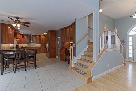 3002 Sable Oaks Rd, Bloomington, IL 61704 photo 14