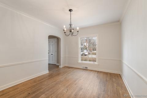 2000 Bennett Ave, Evanston, IL 60201 photo 8