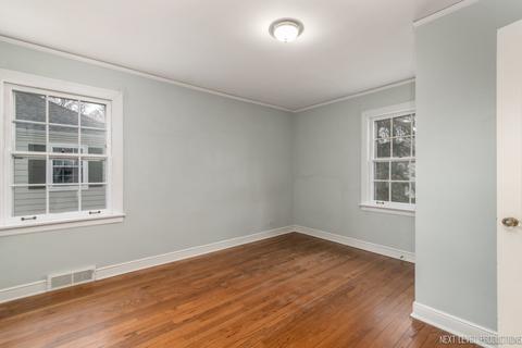 2000 Bennett Ave, Evanston, IL 60201 photo 19